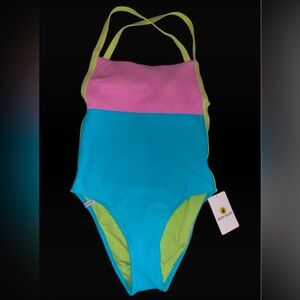 One-piece bathing suit